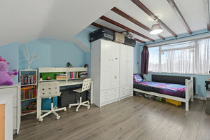 Photo 5- click for photo gallery